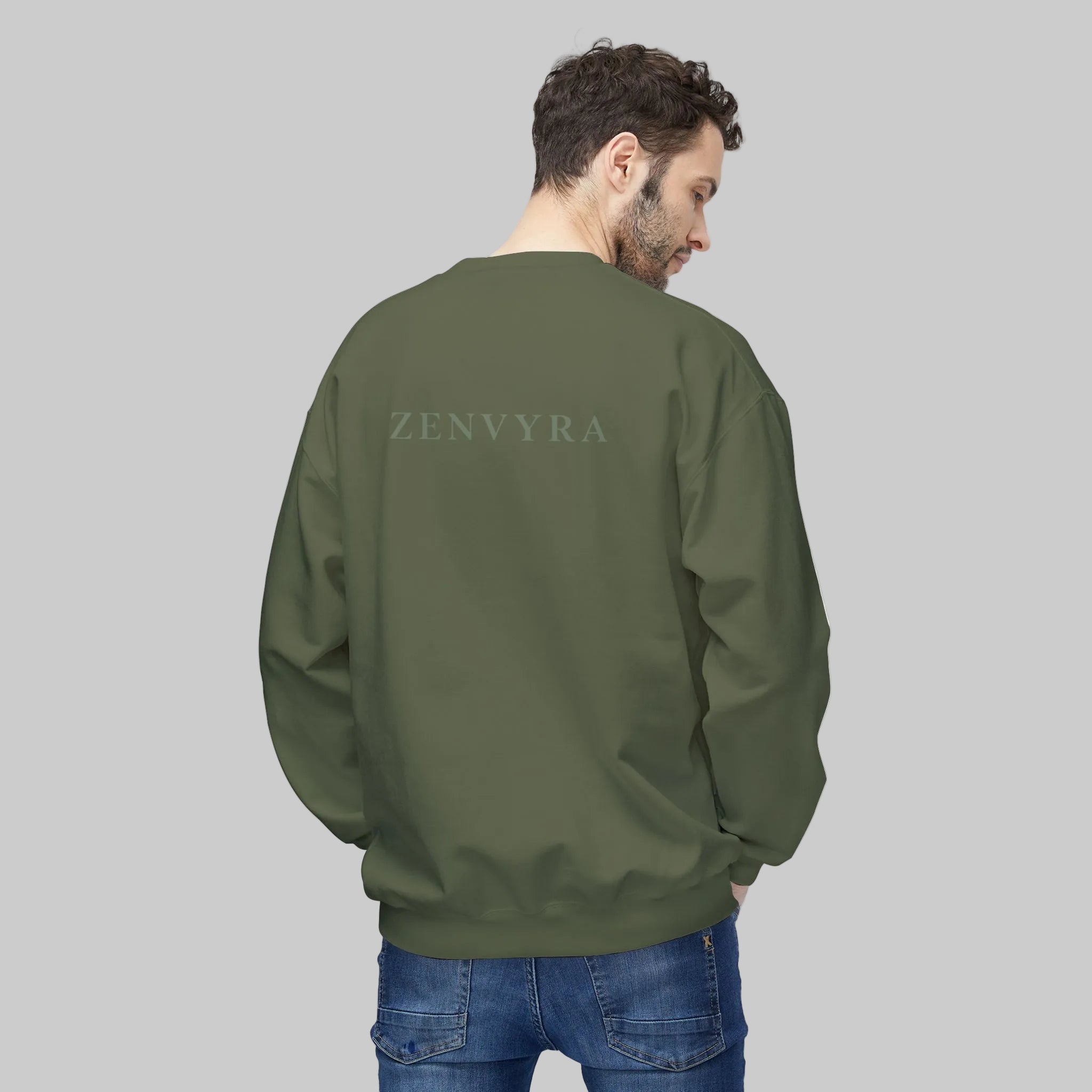 Dark Essentials Crewneck